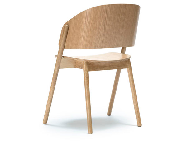 American Oak Dining Chair Australia - Curved backrest and seat in an original design. 