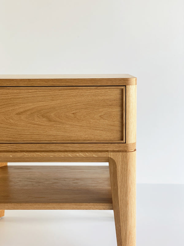 Solid American Oak Bedside Table featuring large drawer and shelf. Australian Made solid timber furniture custom made to custom dimensions in Melbourne