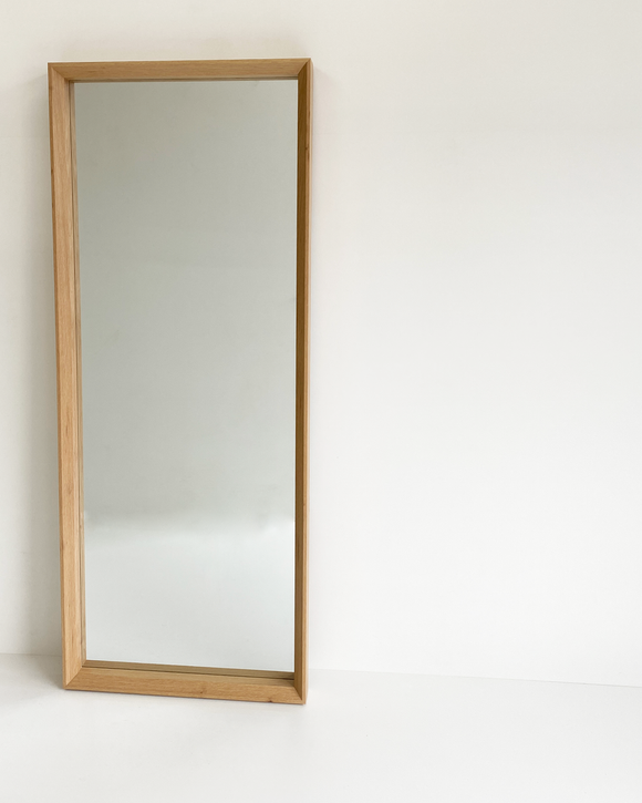 Australian Made solid timber leaning mirror is a statement full sized piece to display in your bedroom, walk in robe mirror or to brighten an entrance.  Custom Sizes available, made to order in Melbourne. 