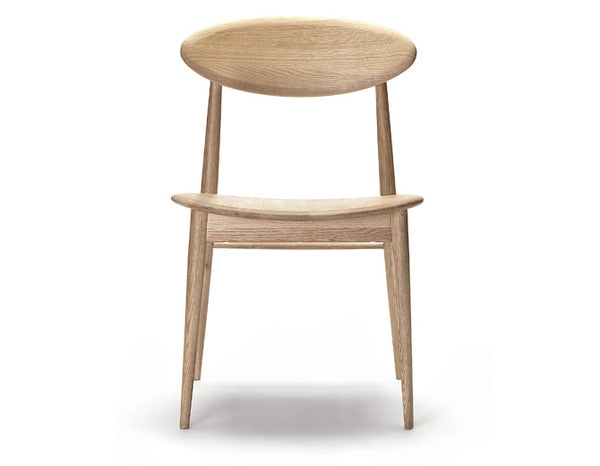 American Oak Dining Chair Australia - Curved backrest and seat in an original design. 