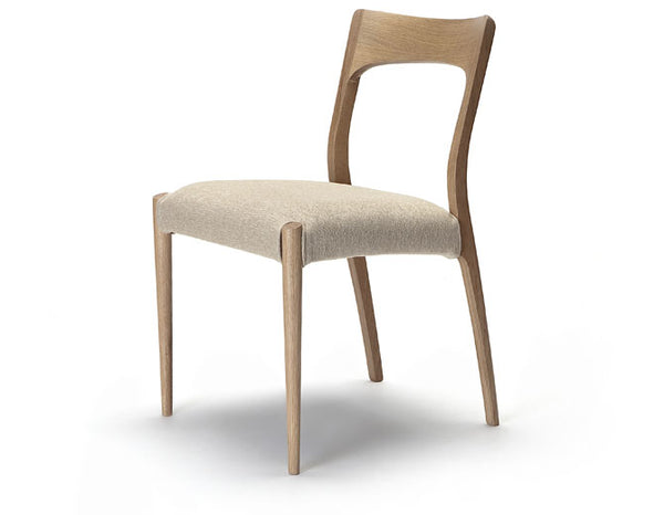 American Oak Dining Chair with upholstered seat Australia - Curved backrest and seat in an original design. 
